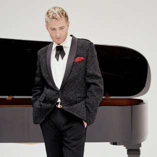 Jean-Yves Thibaudet: biography, videos, works & important dates.