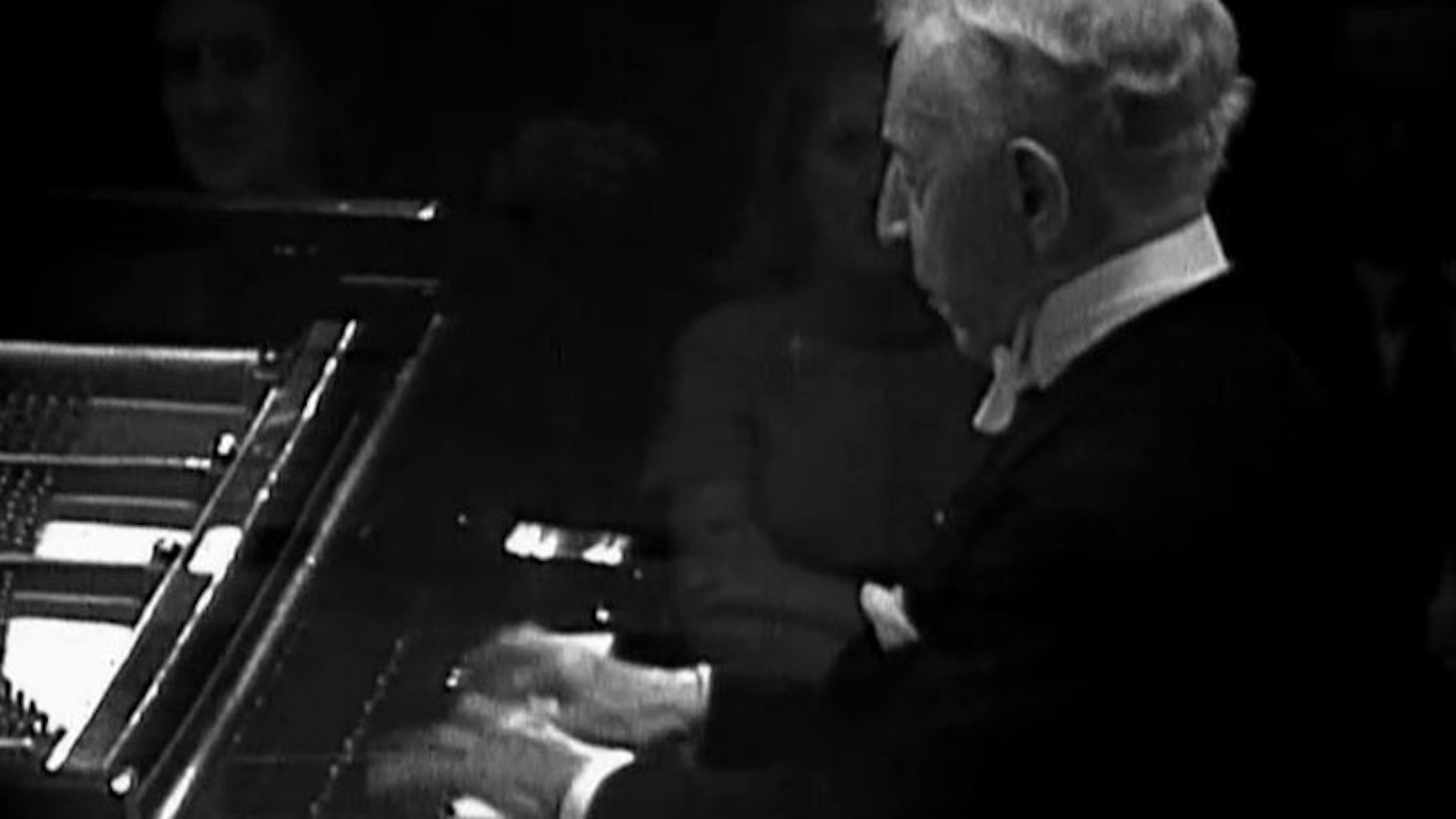 Time machine: April 18, 1940: Arthur Rubinstein plays Augusta concert