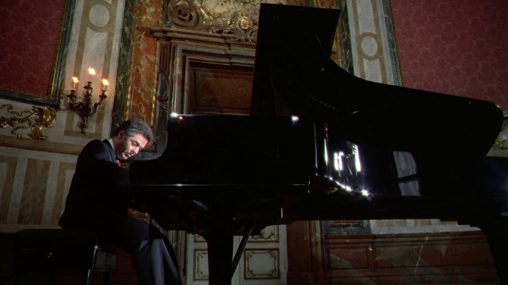 Daniel Barenboim plays Beethoven's Sonata No. 21, 