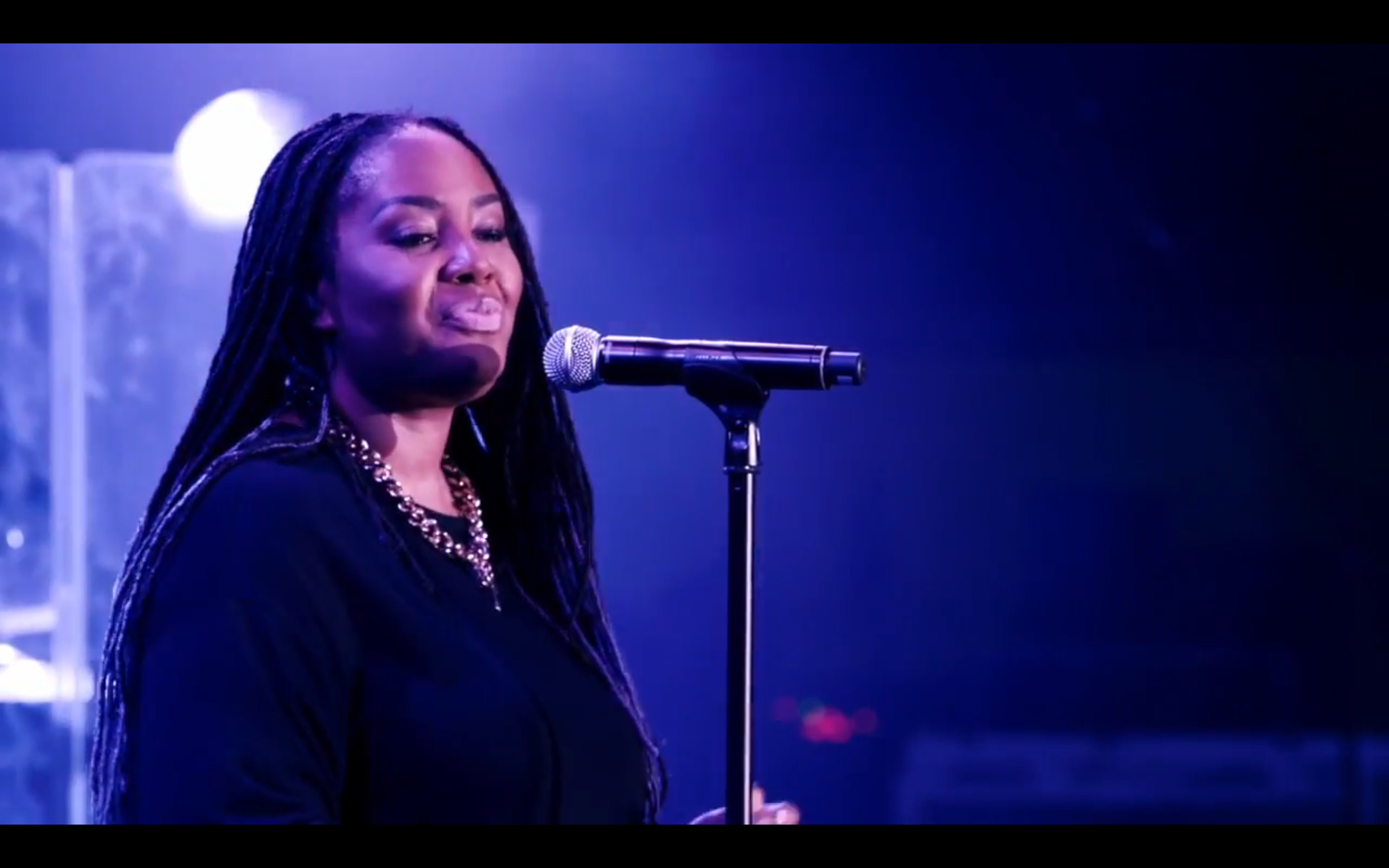 Lalah Hathaway In Singapore