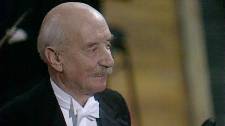 Sir Adrian Boult Conducts Vaughan Williams